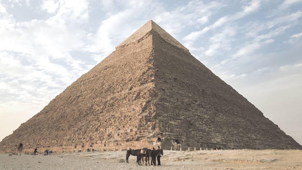 Picture of a pyramid.